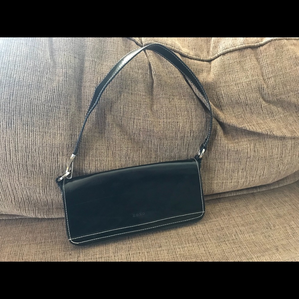 XOXO Black purse with silver chain link